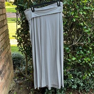 Gray Stripe Maternity Maxi Skirt Medium